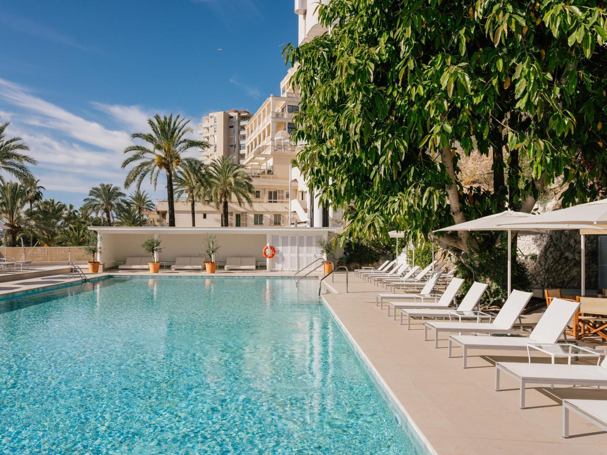 Hotel Victoria Gran Melia Palma de Mallorca Exterior photo